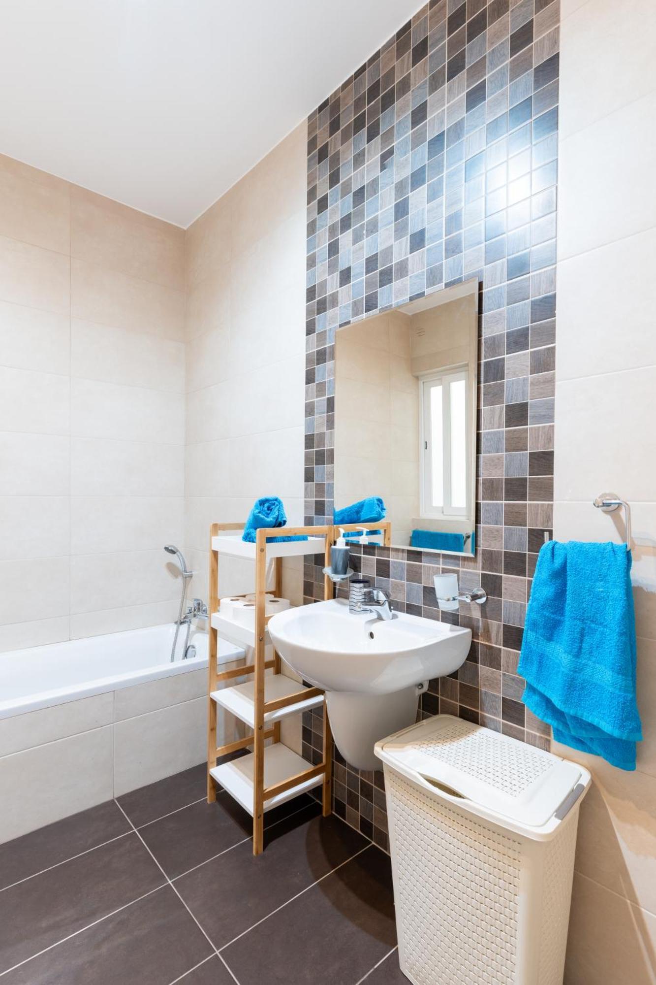 2 Bedroom In Central St Julians Prime Location In Paceville Apt 3 By Vaganza سانت جوليان المظهر الخارجي الصورة