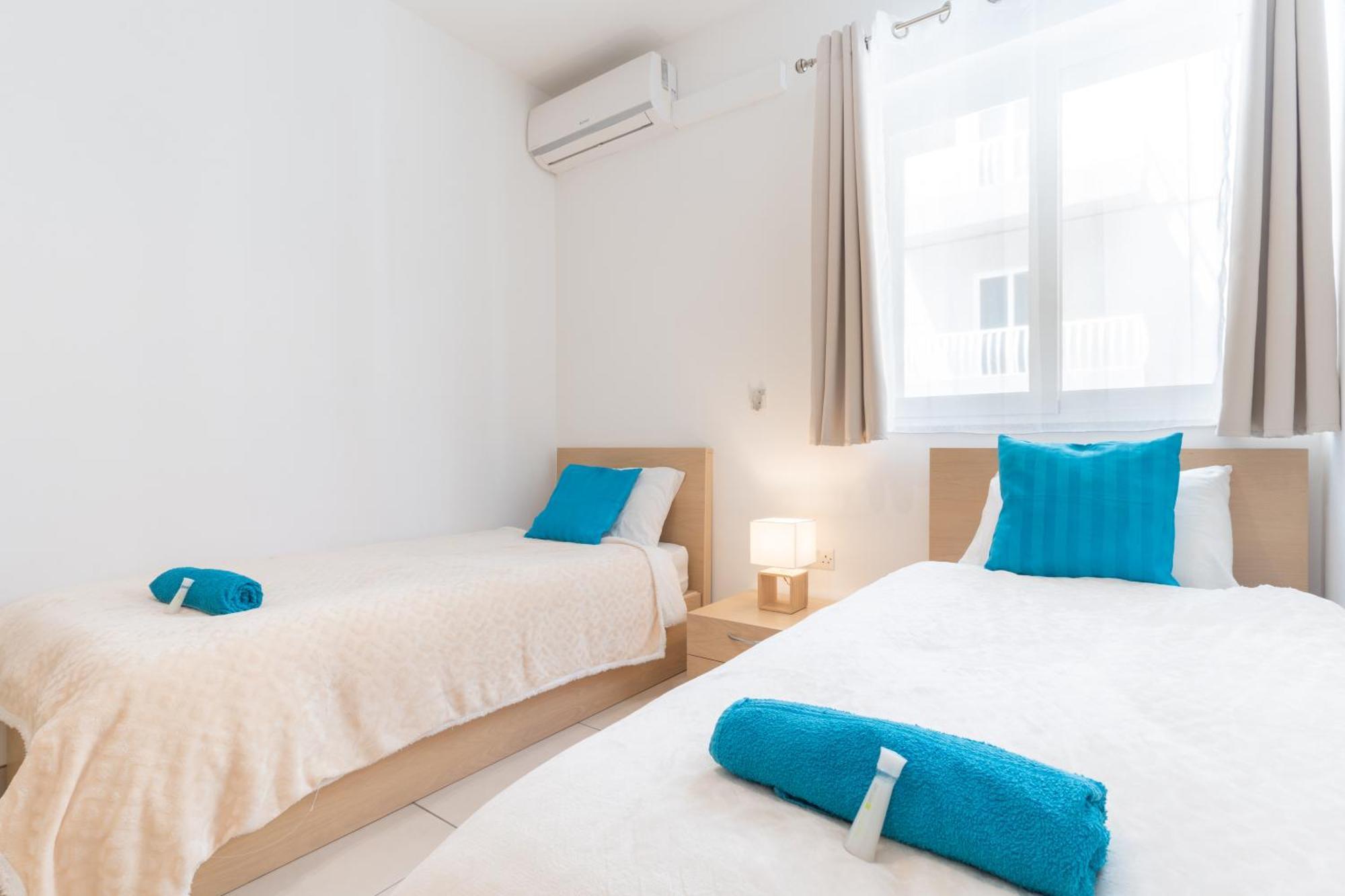 2 Bedroom In Central St Julians Prime Location In Paceville Apt 3 By Vaganza سانت جوليان المظهر الخارجي الصورة